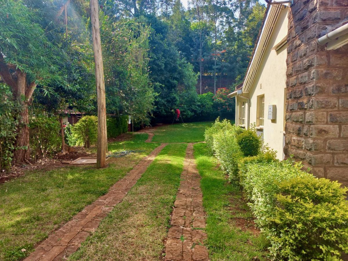 Kuniville Guest House Nyeri Buitenkant foto