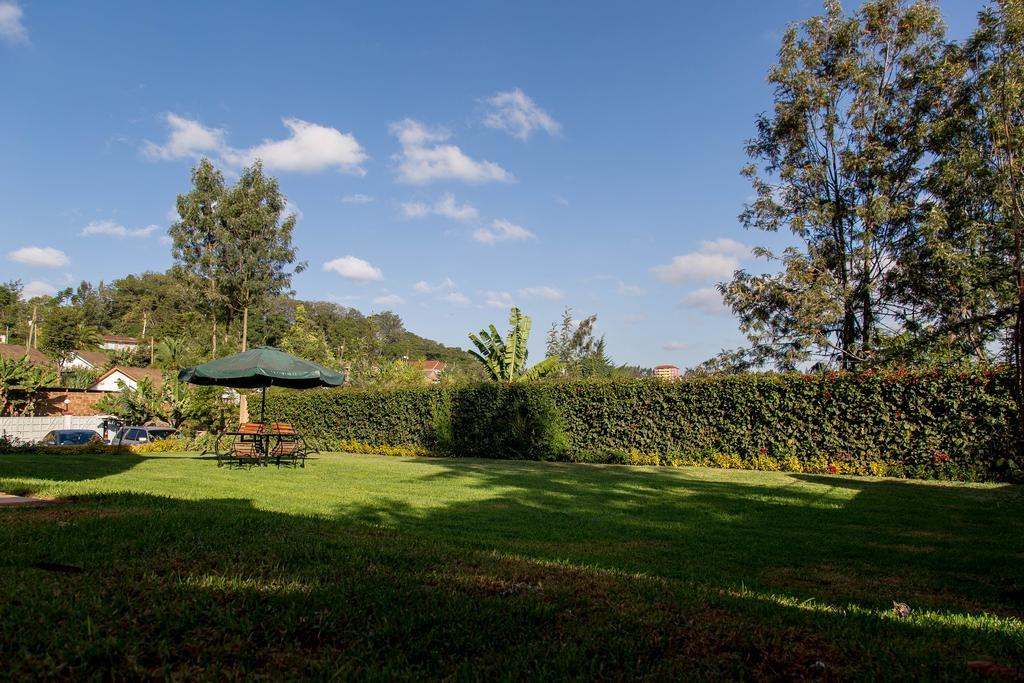 Kuniville Guest House Nyeri Buitenkant foto